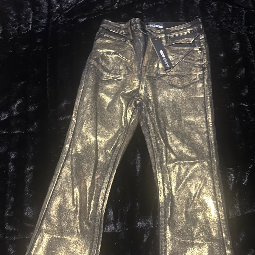 Flaired “Golden Girl” Jeans